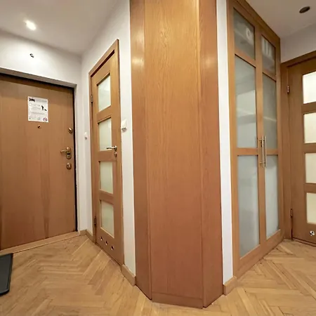 Balance - 5 Minutes To Molo & Seaside *